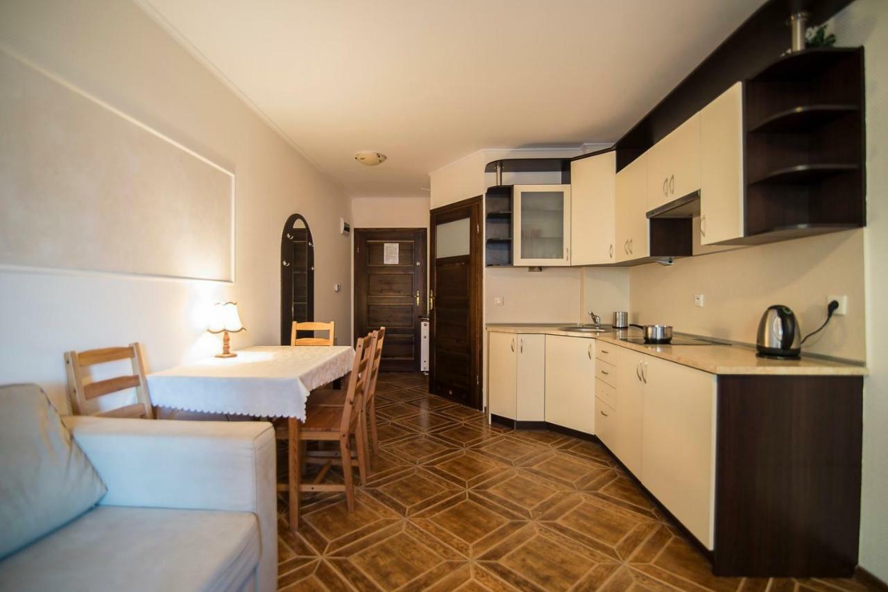 Pionow Rodzinne Apartamenty Urocza 10 Krynica Morska Exterior foto